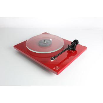 Rega Planar-2 red angle