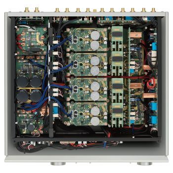 Luxman C-10X inside