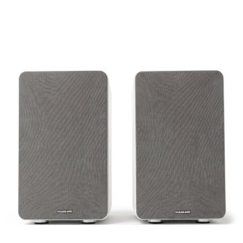 Vulkkano A5 ARC mkII white front with grilles