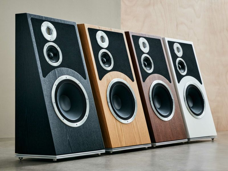 Audiovector Trapeze italian walnut