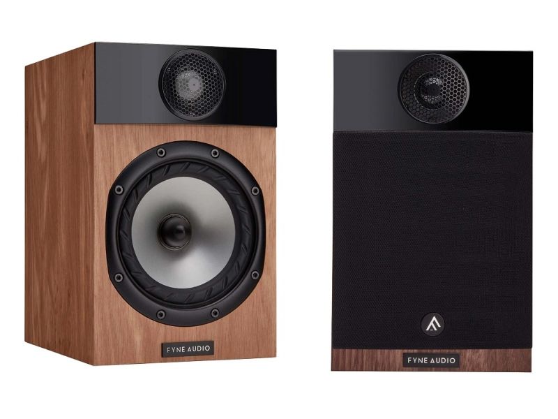 Fyne Audio F300i light oak